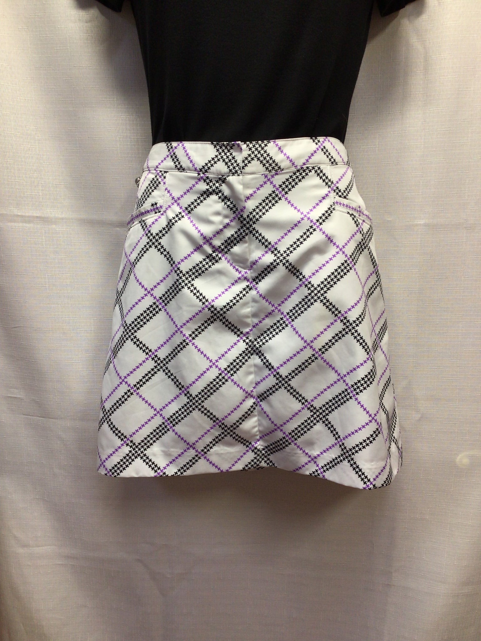 IZOD Skirt