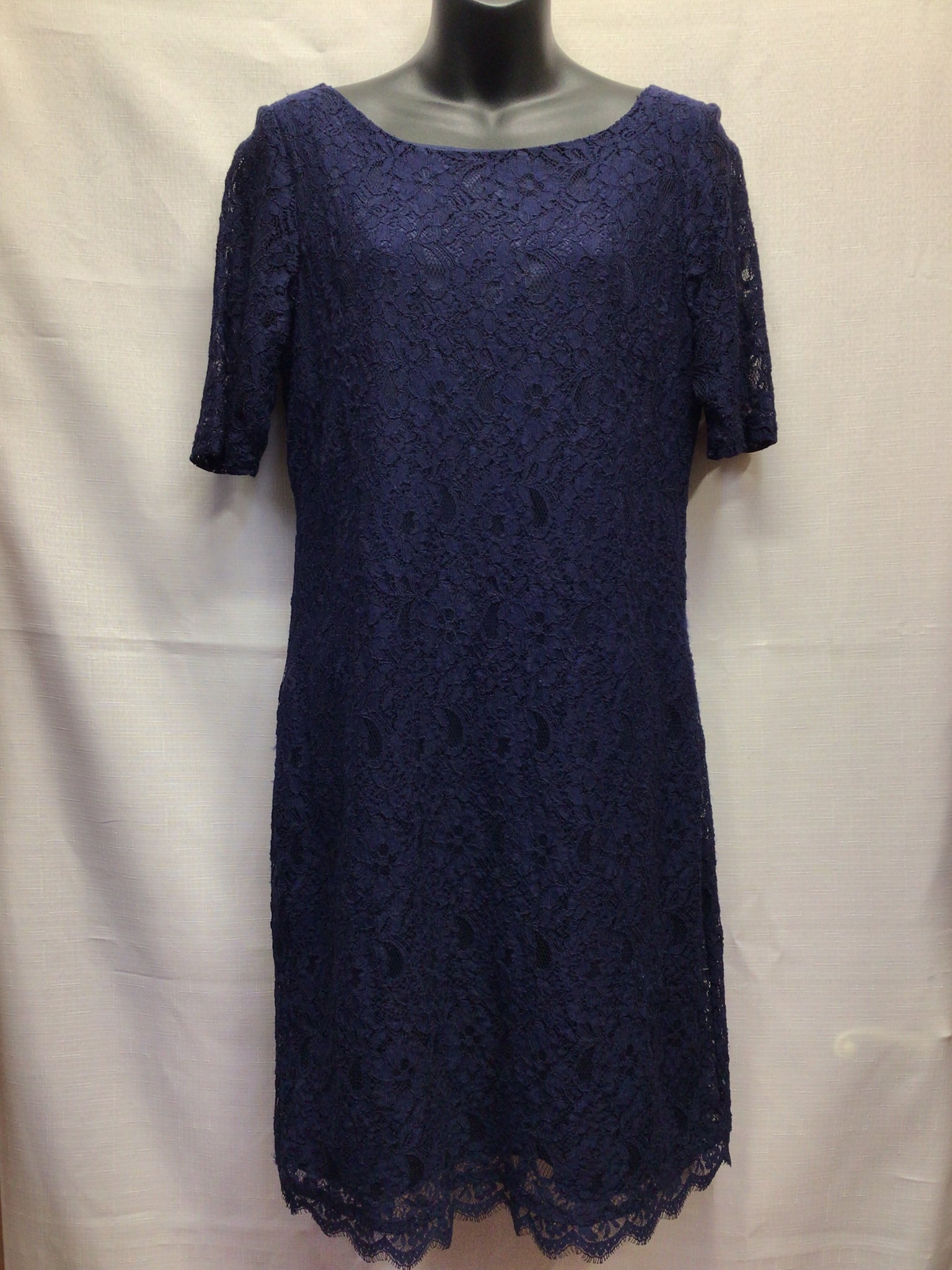 Dana Buchman Dress