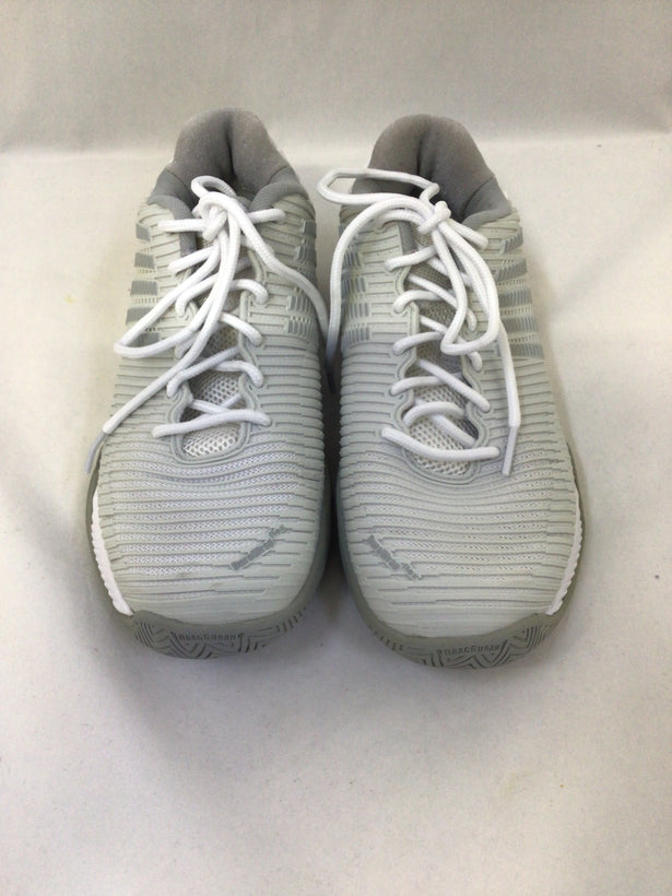 Shoes/Footwear