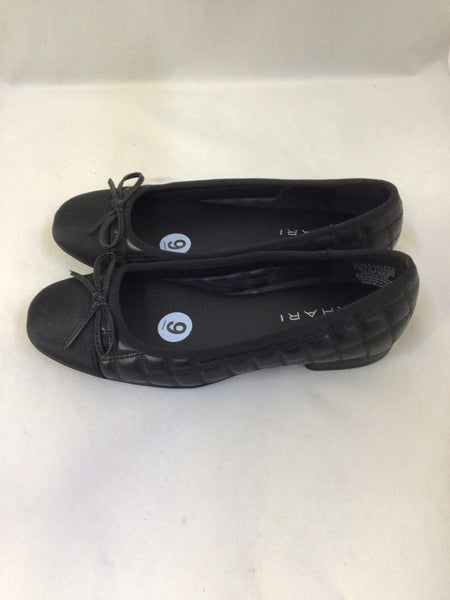 Tahari Flats